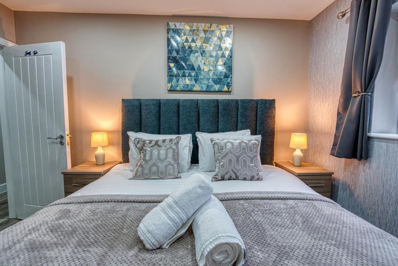 Stylish House - B'Ham Airport And Nec, Jlr Solihull, Business & Leisure Stays - Aspen House Номер фото