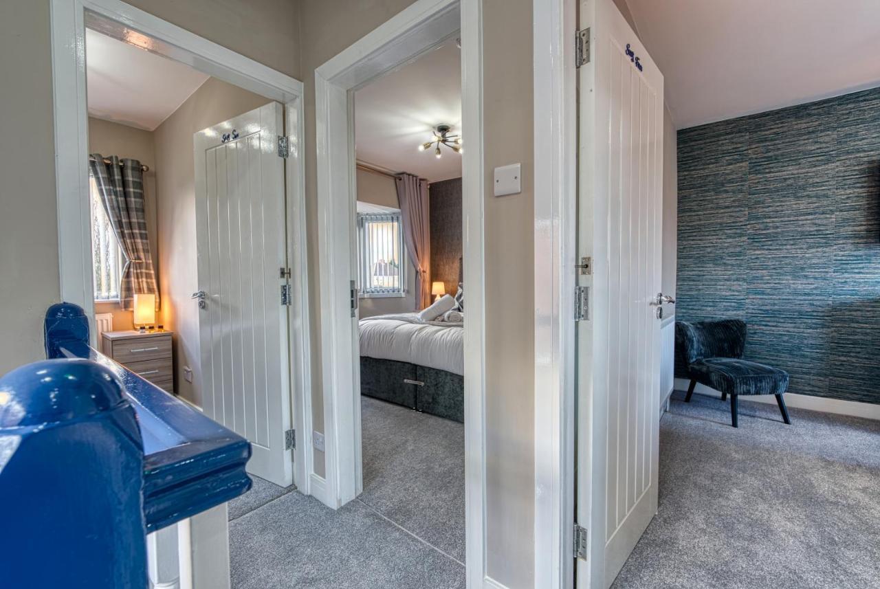 Stylish House - B'Ham Airport And Nec, Jlr Solihull, Business & Leisure Stays - Aspen House Номер фото